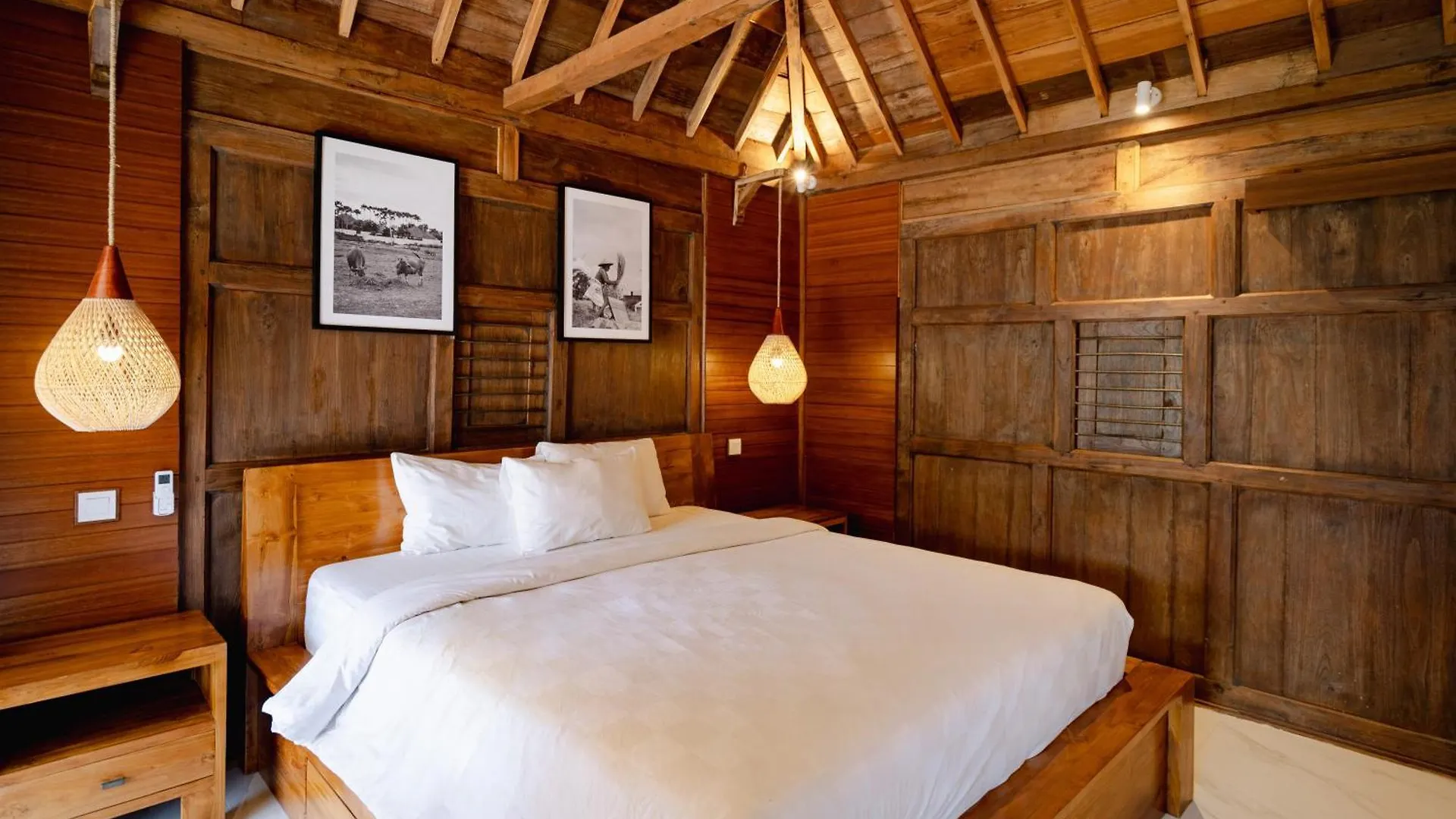 Bale Bali Batubelig By Arm Hospitality Apartment Canggu  Canggu (Bali)