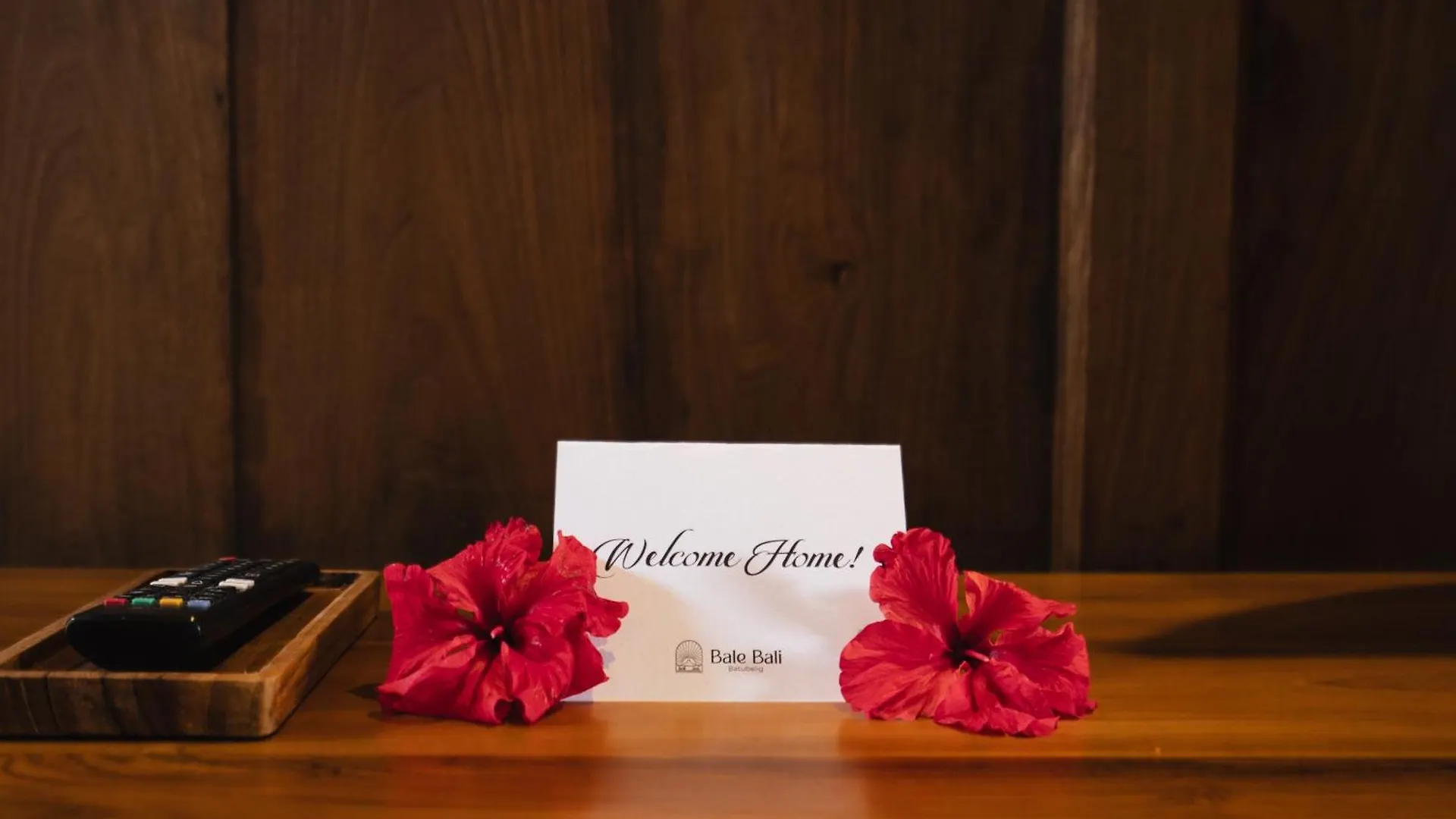 Bale Bali Batubelig By Arm Hospitality Apartment Canggu  Canggu (Bali)